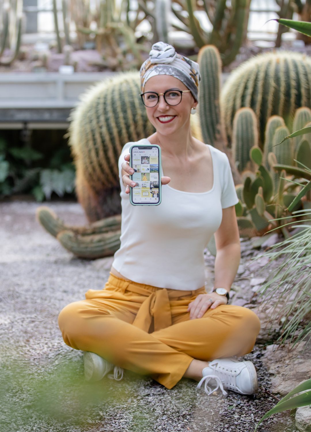 Refresh Challenge Kati mit Handy